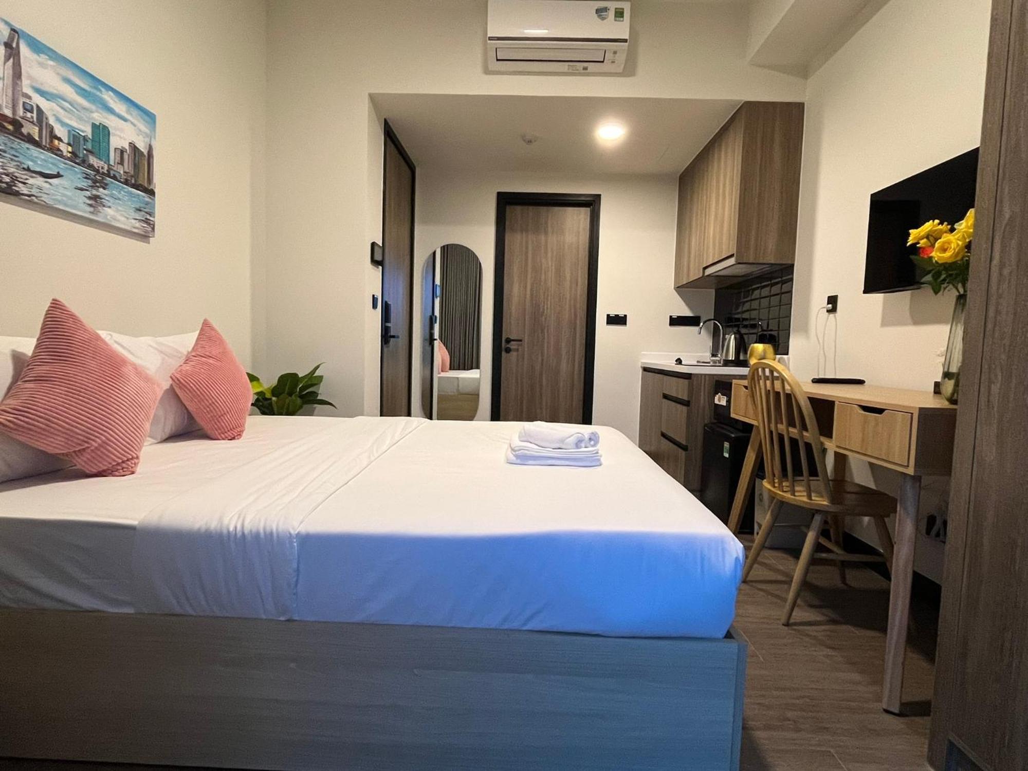 Tropical House - New Apartment At Delasol ホーチミン市 エクステリア 写真