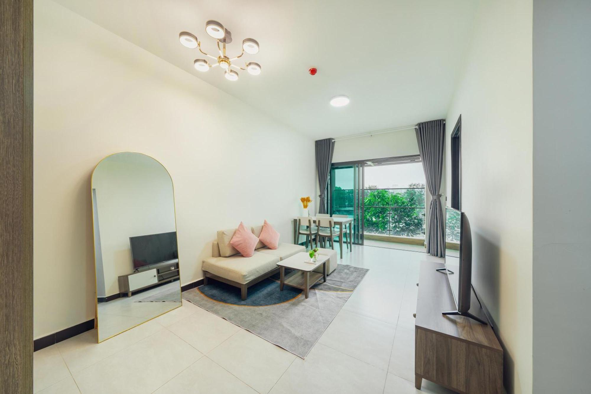 Tropical House - New Apartment At Delasol ホーチミン市 エクステリア 写真